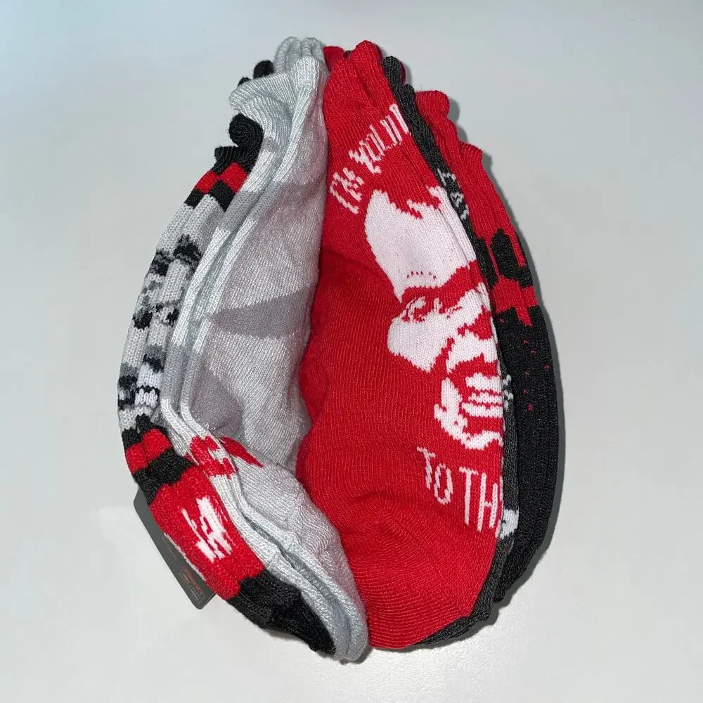 Horror Movie Chucky Child Play 5 pair no show socks Size 4-10 NWT